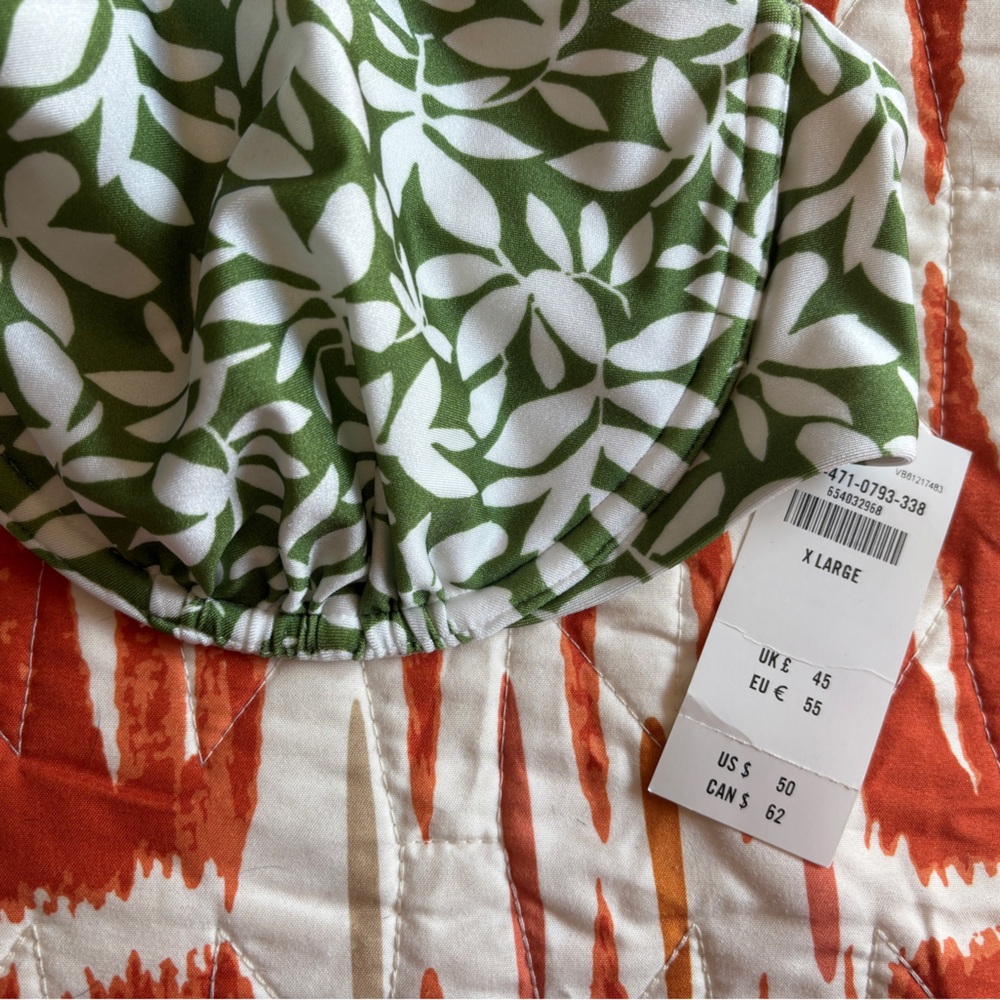 Abercrombie & Fitch XL Bikini Top Green Floral - Picture 2 of 4